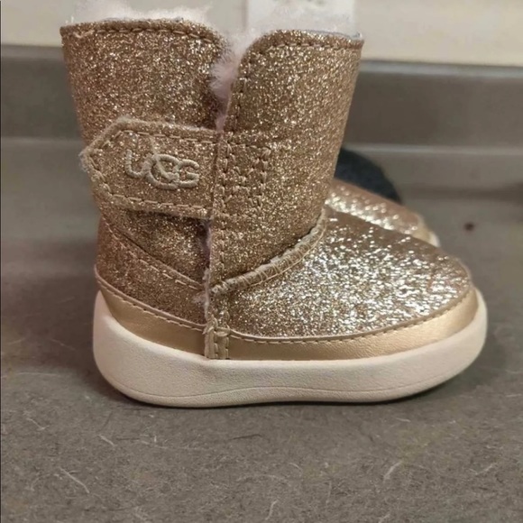 Baby ugg boots - Picture 2 of 2